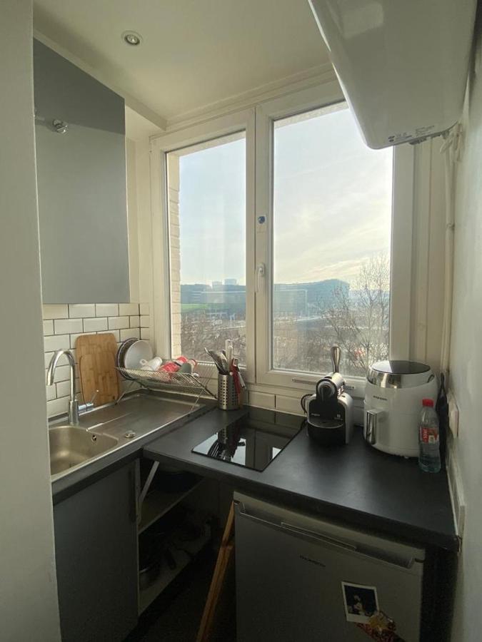 Appartement Ensoleille, Central Et Tout Equipe Avec Vue Tour Eiffel Et Pantheon Париж Экстерьер фото